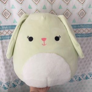 Isabella 11” Squishmallow